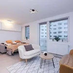 Lejlighed Brand New Near The Airport With Free Parking *